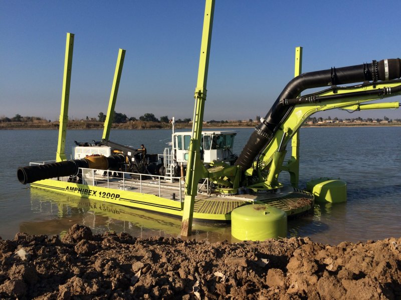 Земснаряд Amphibex