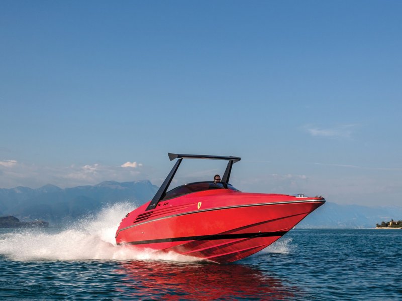 Riva Ferrari