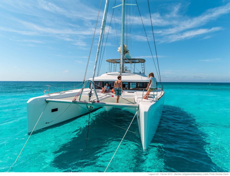 Катамаран Lagoon 52