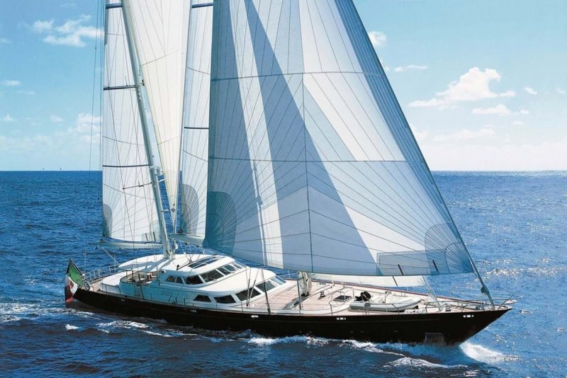 2013 Perini Navi fast Cruiser