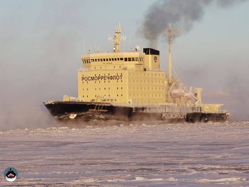 Ледокол Arctic