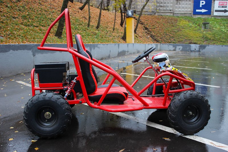CF Moto багги 4 местный