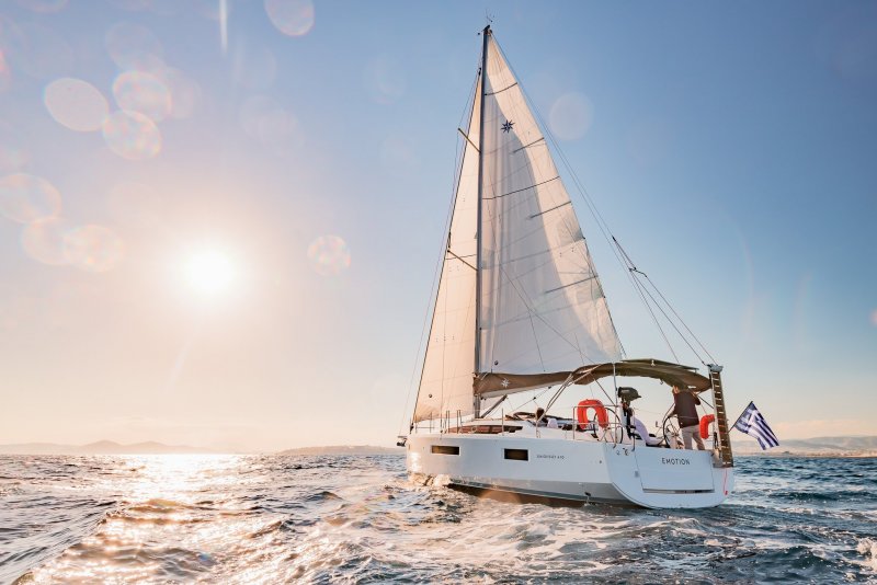 Яхта Парус Sun Odyssey