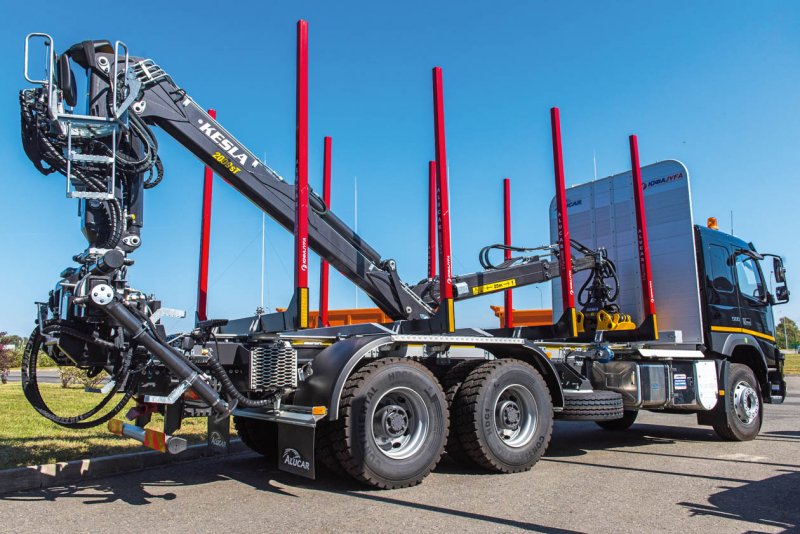 Volvo FMX лесовоз