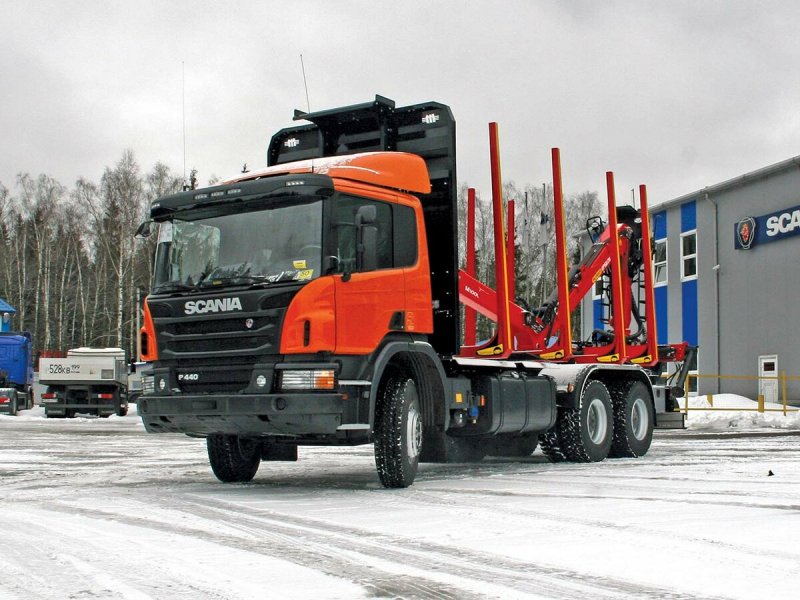Scania p440 лесовоз