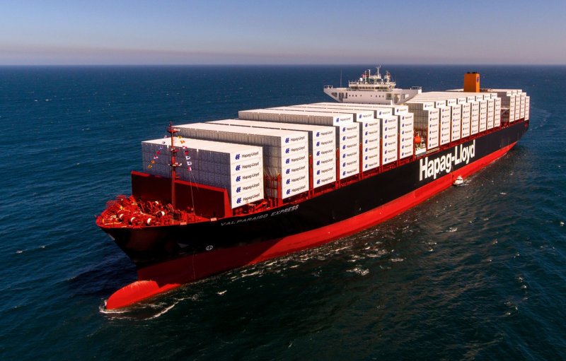Корабль Hapag Lloyd