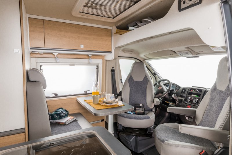 Sunlight Cliff 4x4 Adventure van