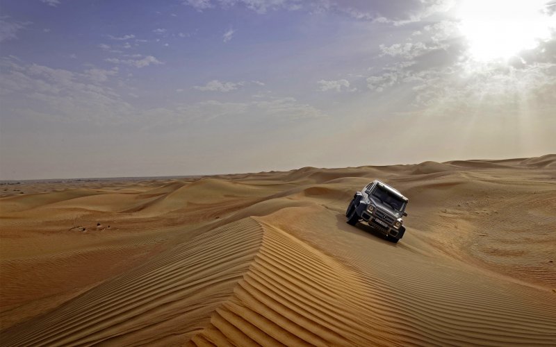 Mercedes g 63 пустыня