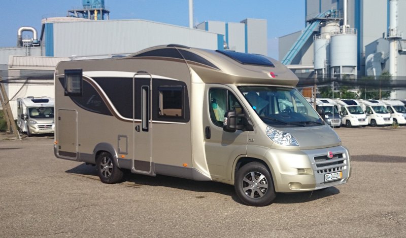 Buerstner Ixeo it 710 g в