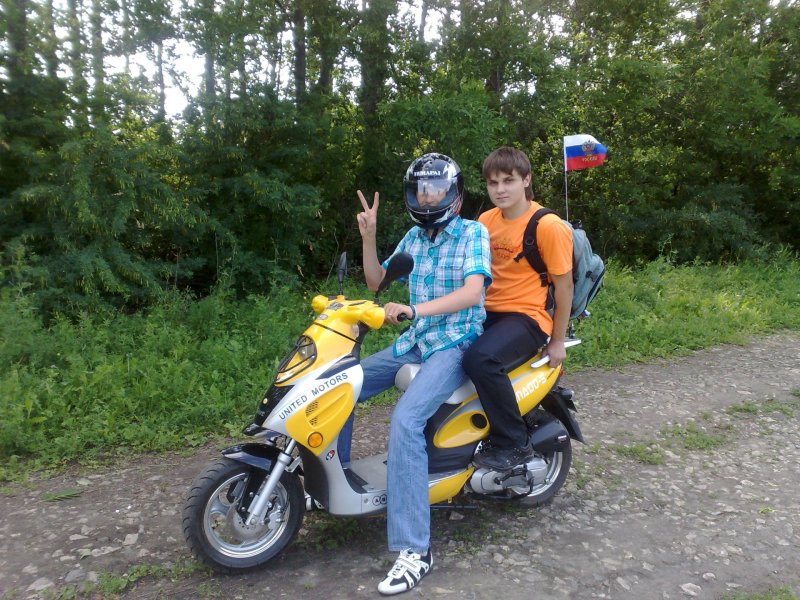 Стант скутер Торнадо s