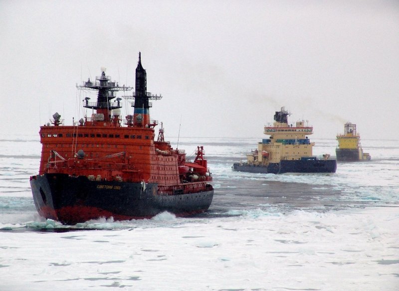 Северный морской путь ледоколы