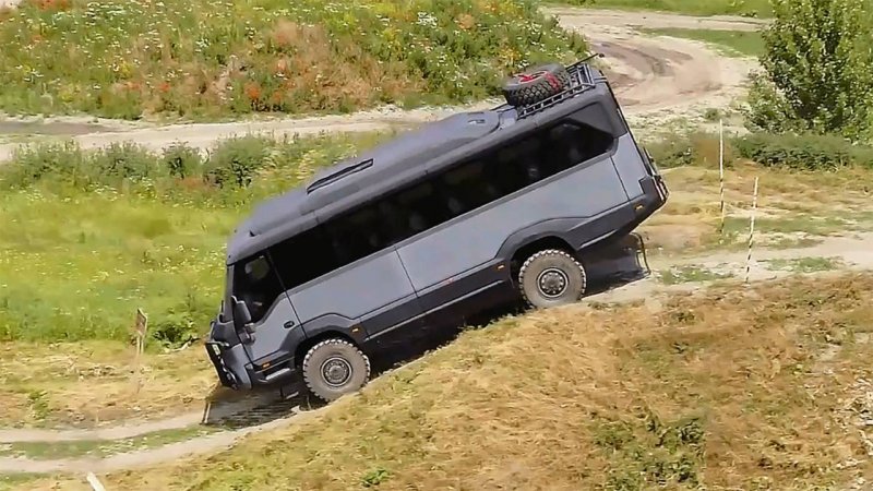 Torsus Praetorian автобус