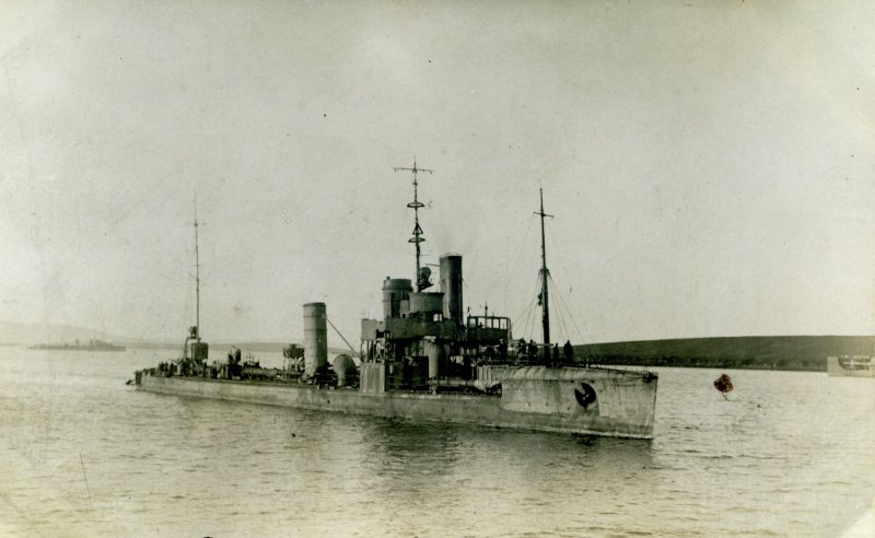 Миноносец v 25