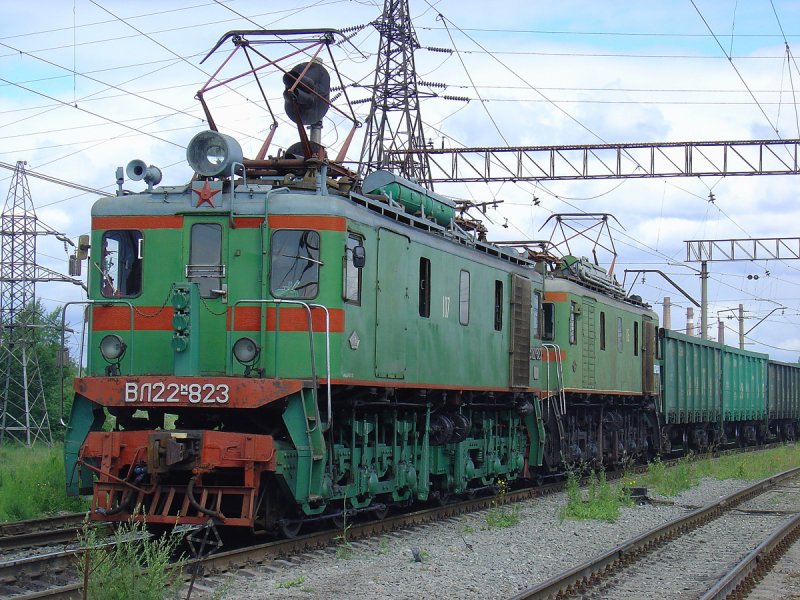 Электровоз гранит 2эс7