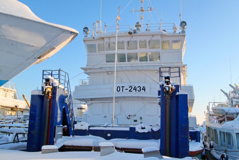 От 2434 буксир