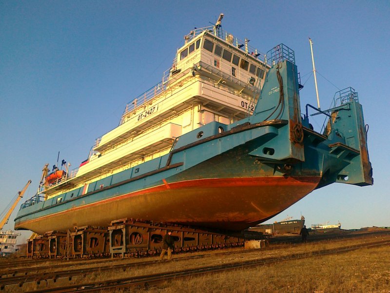 Толкач Речной от-2400
