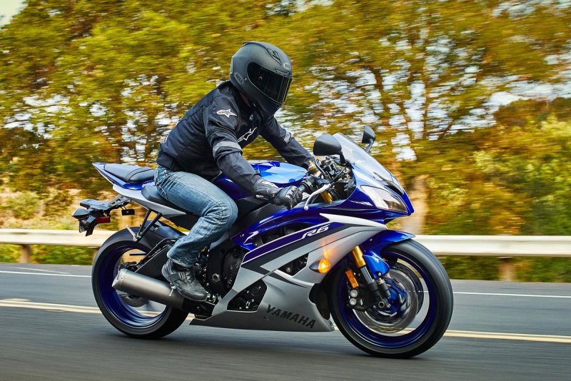 Мотоцикл Yamaha r6