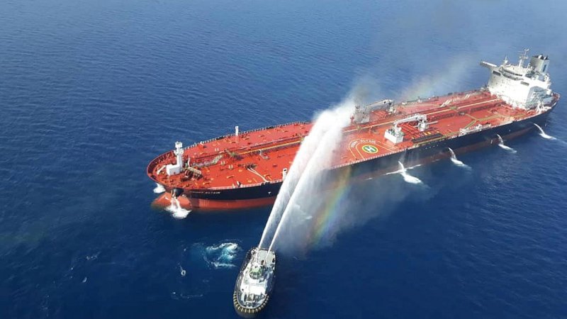 Нефтяной танкер