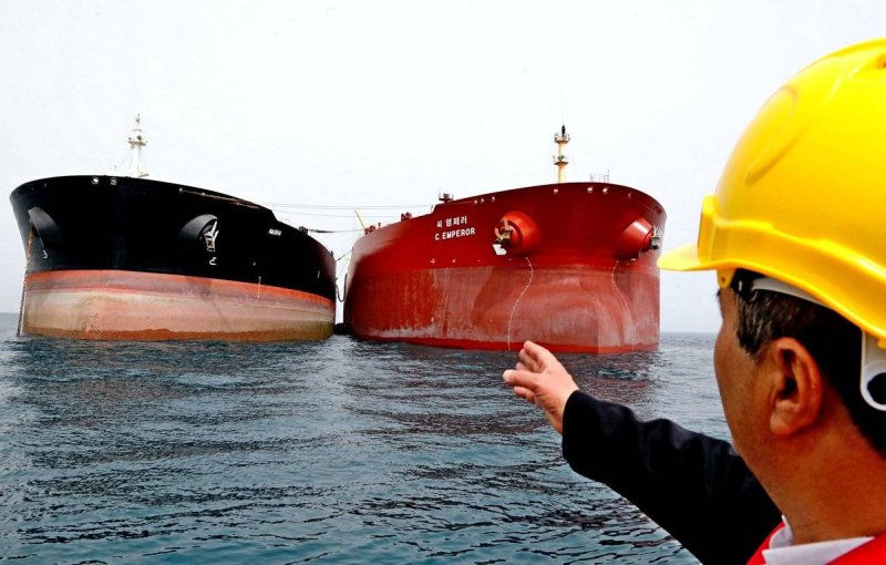 Нефтеналивной танкер 1000000 тонн