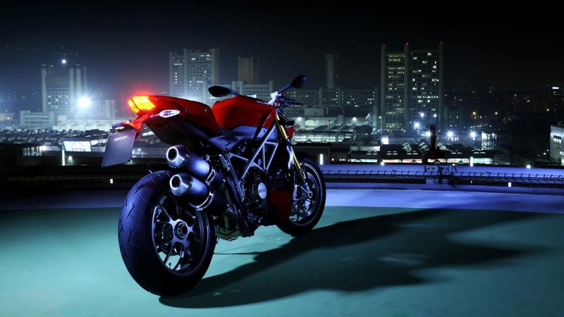 Мотоцикл Ducati 10