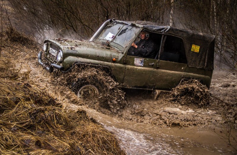 Водитель по бездорожью