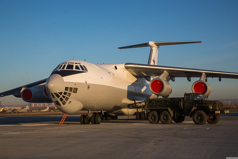 Ил-78 заправщик