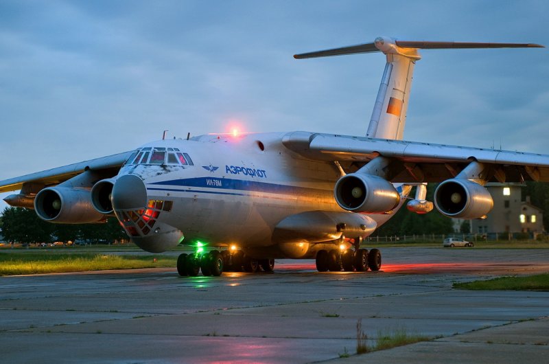 Ил-78 заправщик