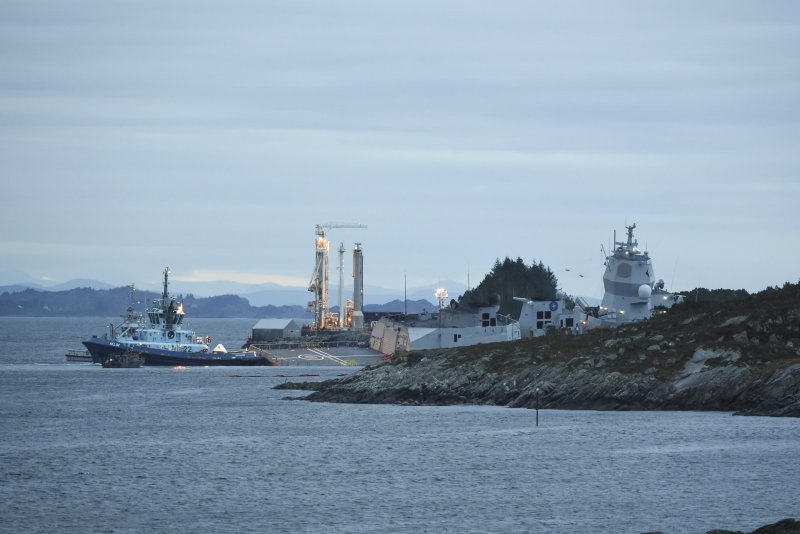 Танкер 164000 DWT.