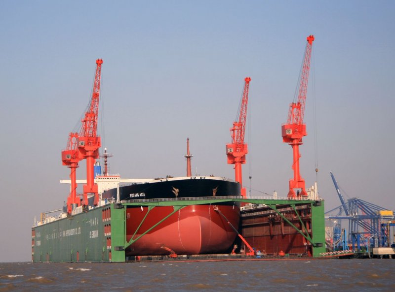 Верфь Samsung Heavy industries кран