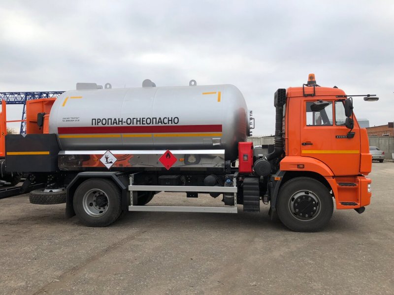 Газовоз КАМАЗ 20 кубов