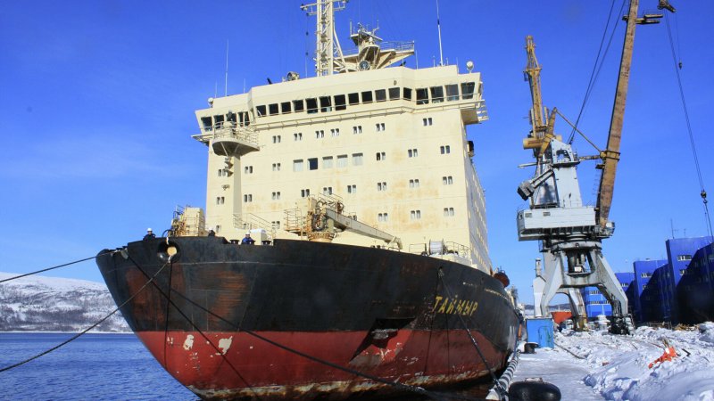 Северный морской путь ледоколы
