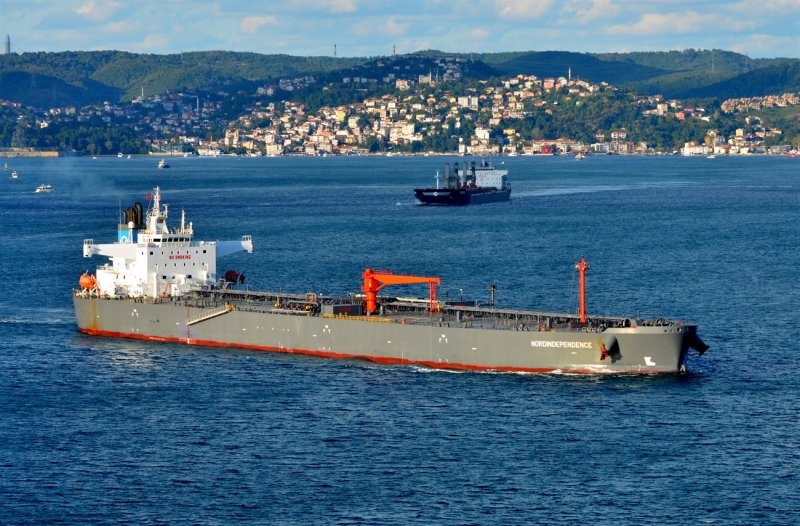 Танкер причал Приморск