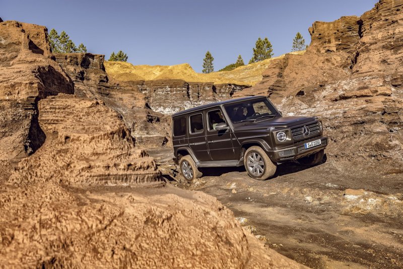 Mercedes Benz AMG g63 карандаш