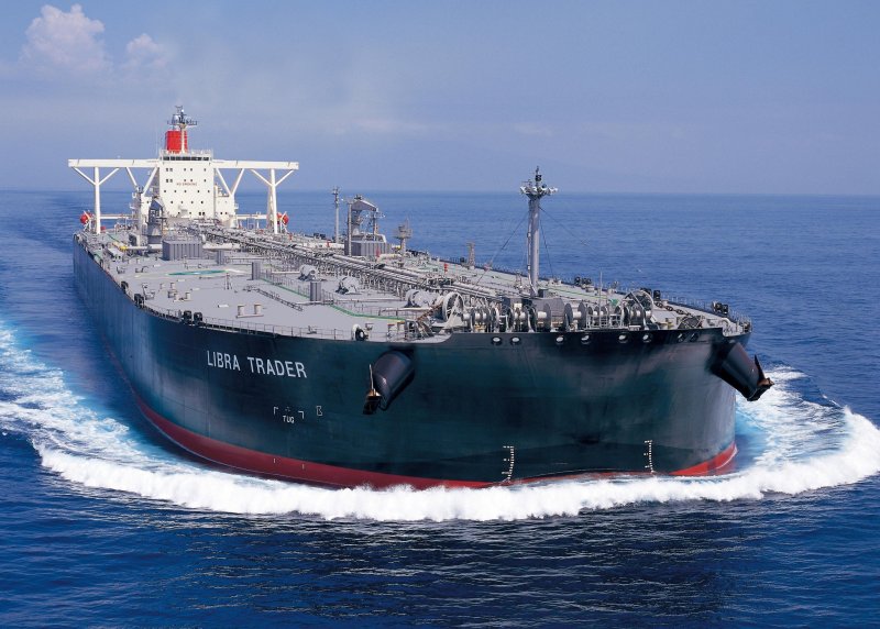 VLCC танкер