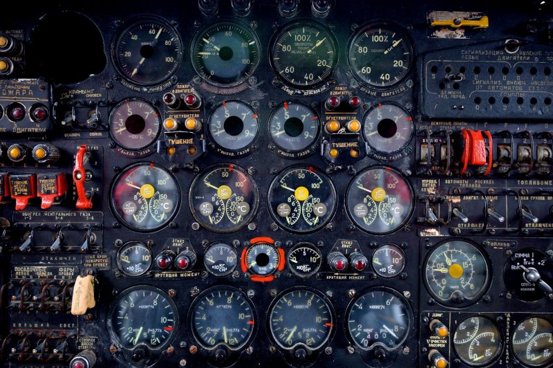 Logitech g Saitek Pro Flight instrument