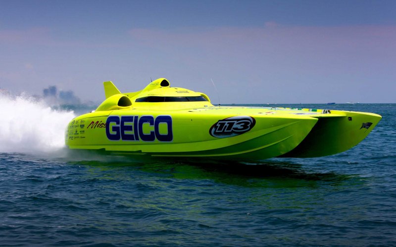 Лодка Powerboat
