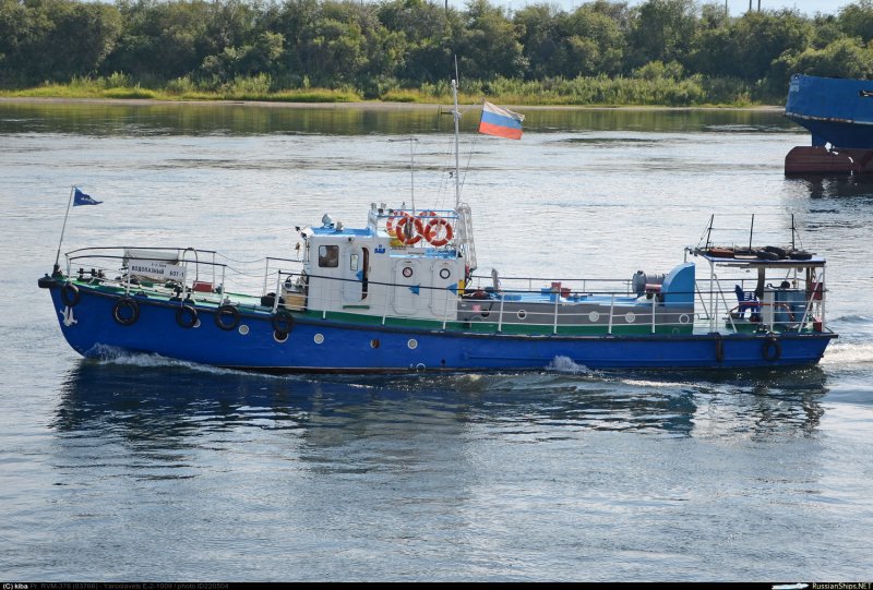 Водолазный бот РВМ-376