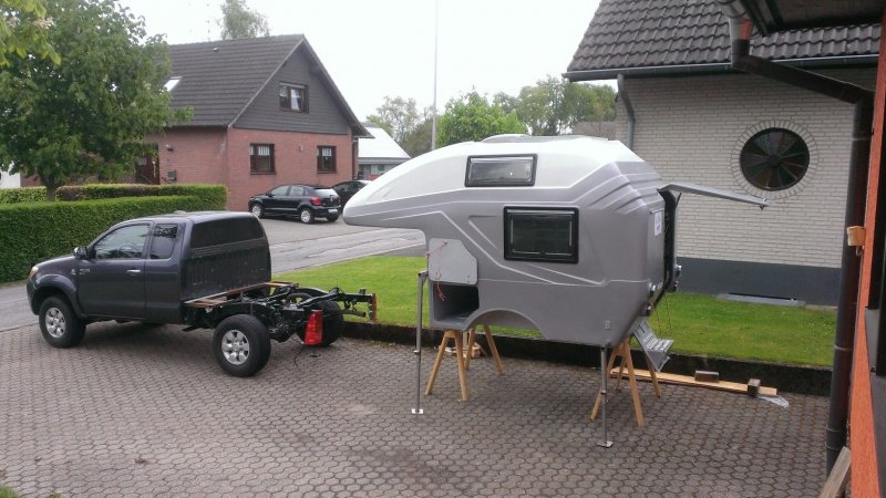 Beauer 3x Expandable Camping Trailer