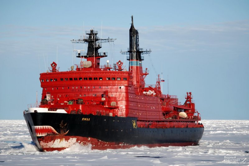 Северный морской путь ледокол Ямал