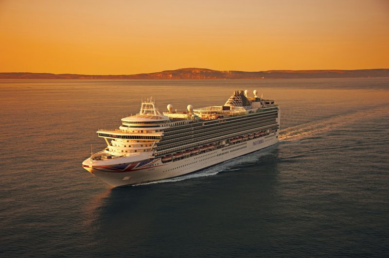 P&O круизный лайнер