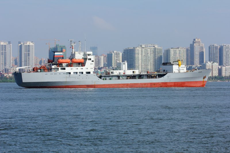 Средний морской танкер Аргунь