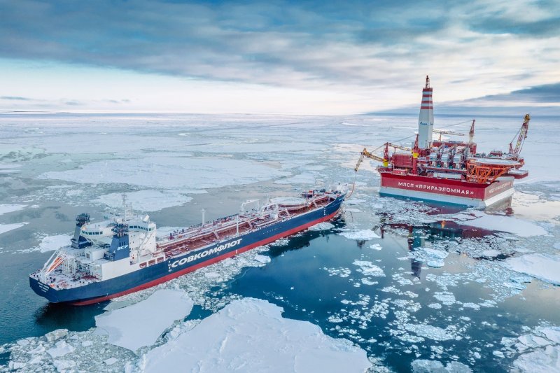 Танкер-газовоз Кристоф де Маржери