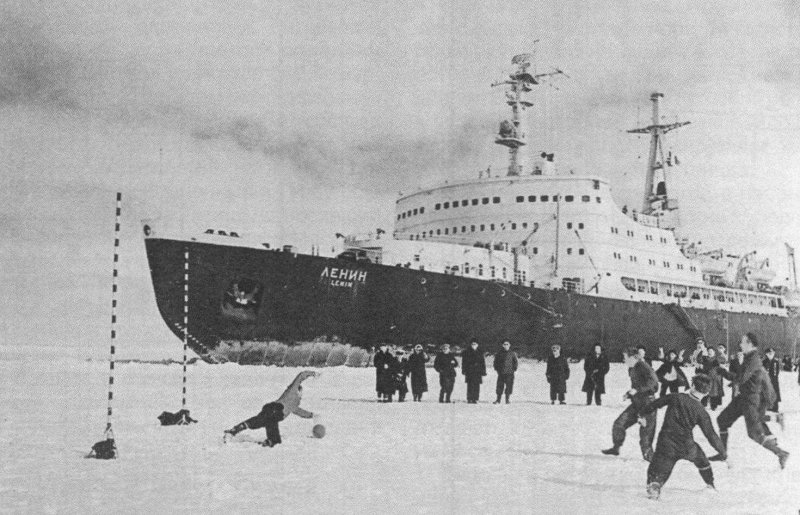 Ледокол Ленин 1957