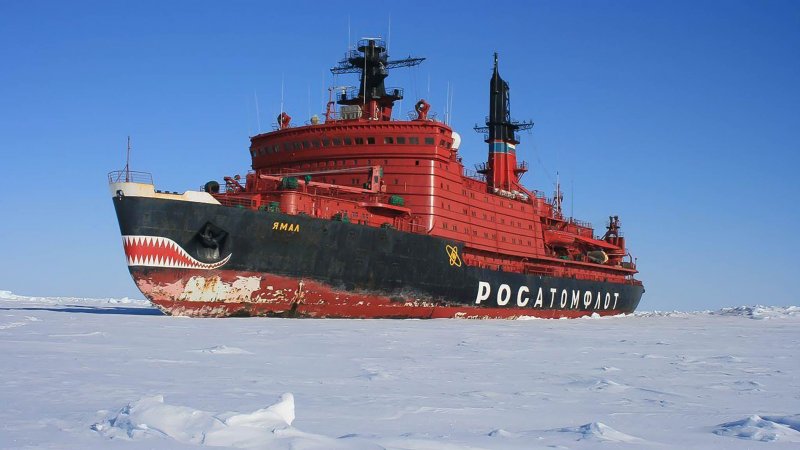 Атомные ледоколы «Россия» и «Ямал», проект 10521