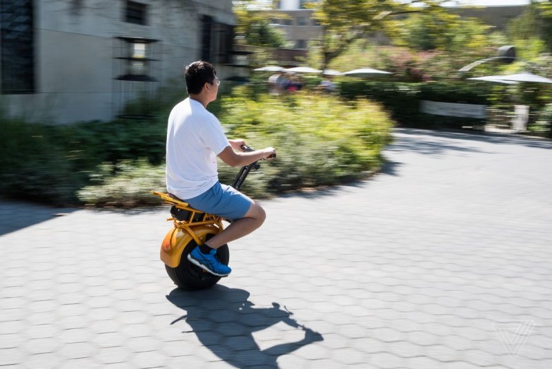 Моноколесо Airwheel f3