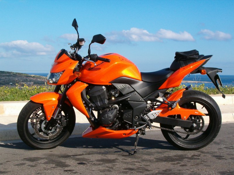 Мотоцикл Kawasaki z750