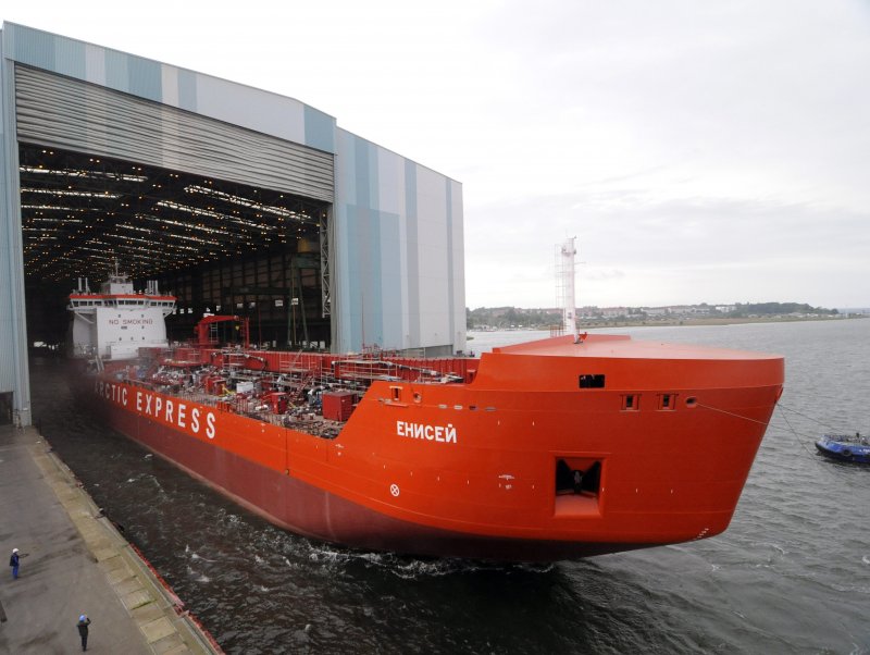 VLCC (very large crude Carrier)