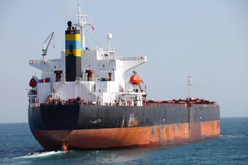 VLCC танкер