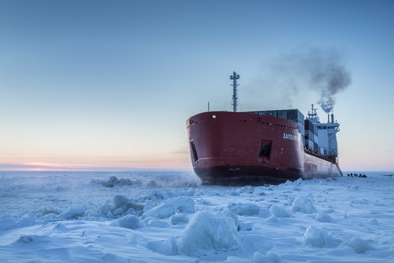 Морской ледокол Вайгач