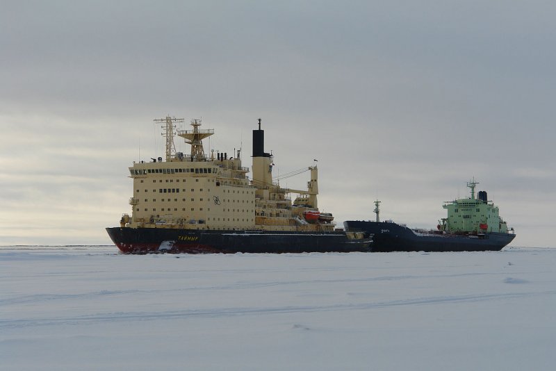 Ледокол Арктика 22220